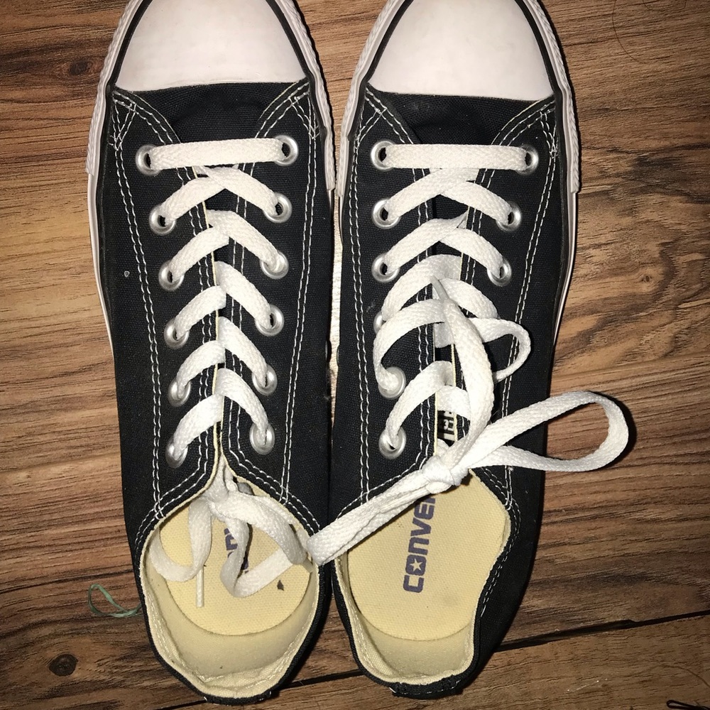 Black and white converse